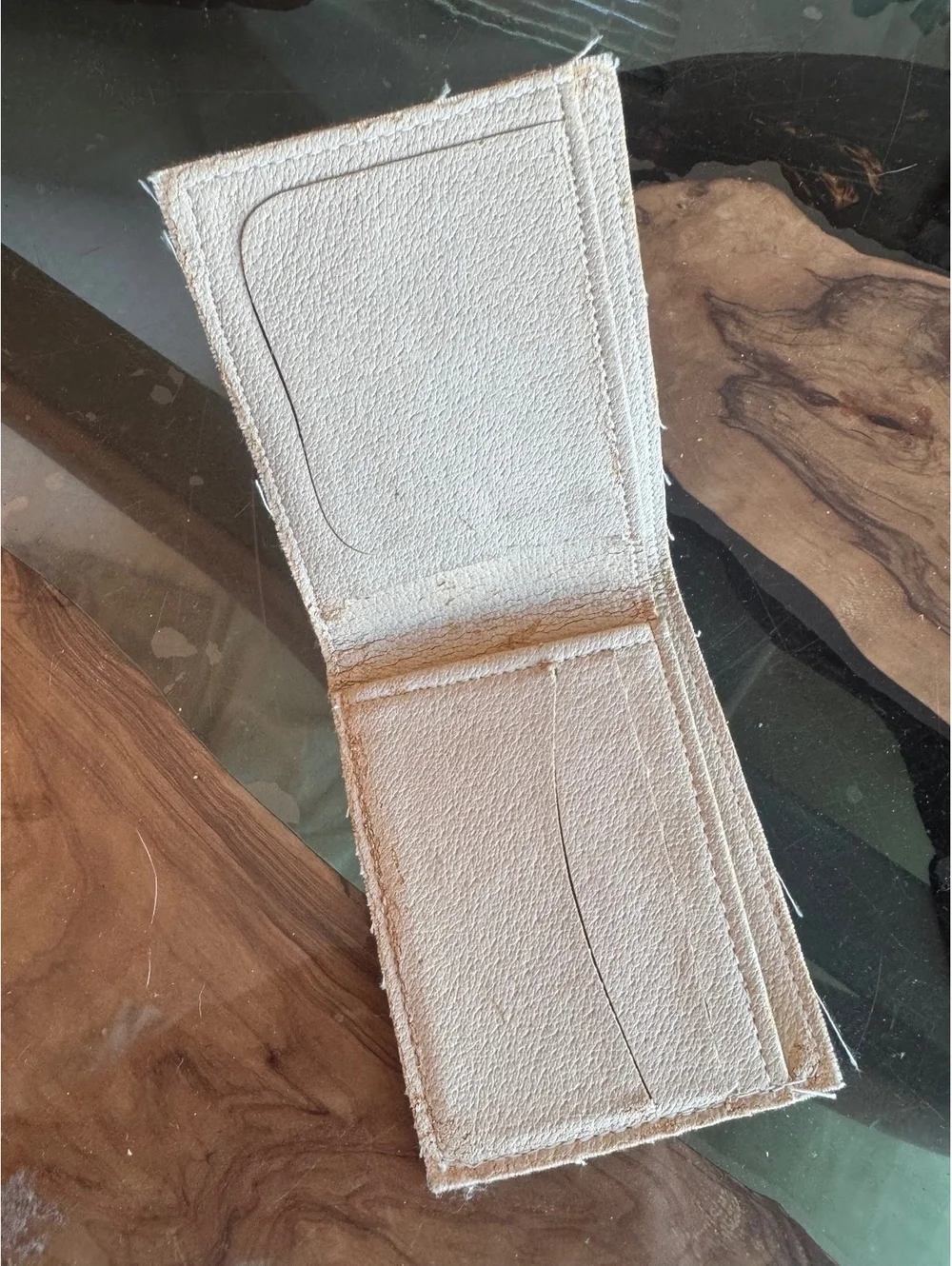 Handcrafted Leather Guatemala Bifold Bird Wallet